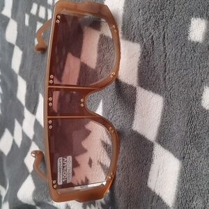 Unique Spexx Brown Studded Fashion Gradient Polycarbonate  Sunglasses